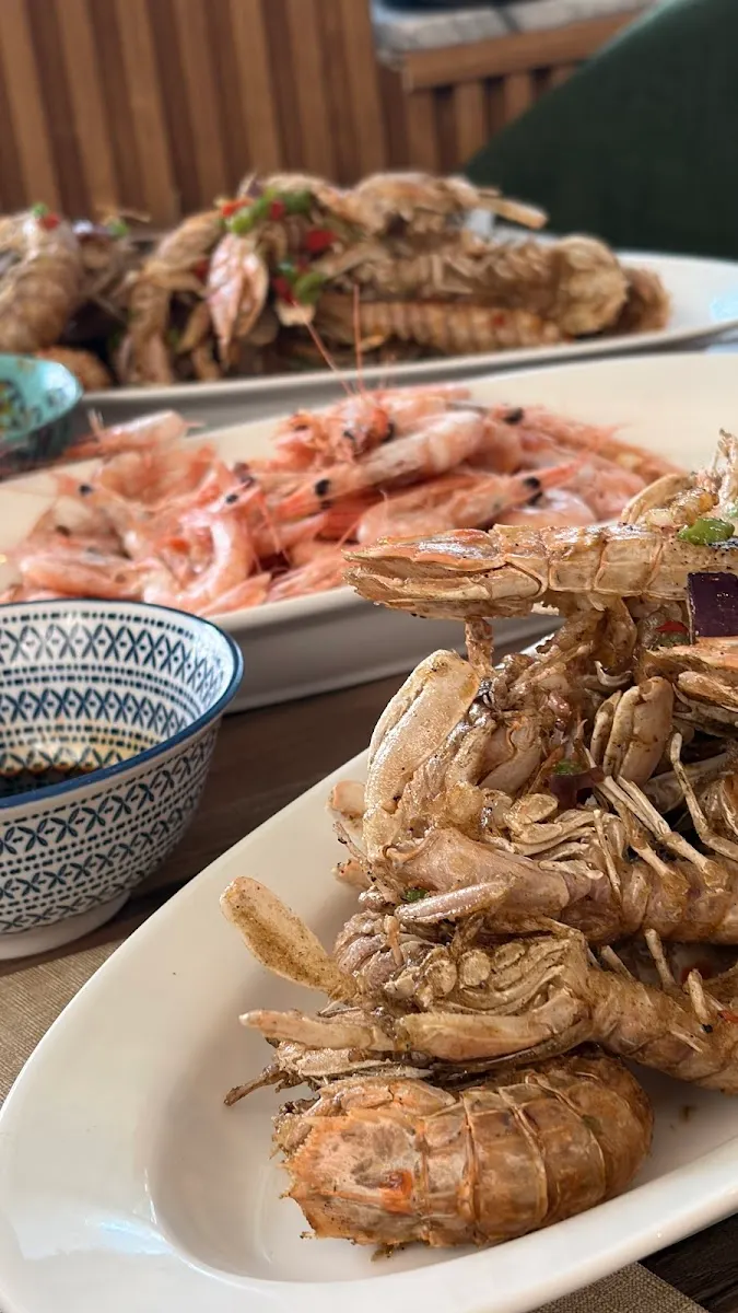 Platter of fresh prawns
